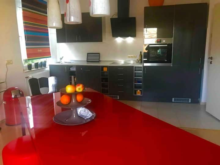 Schoene Grosse Wohnung 2 Schlafzimmer Bis 6 Pax Naehe Stadion Signal Iduna دورتموند المظهر الخارجي الصورة