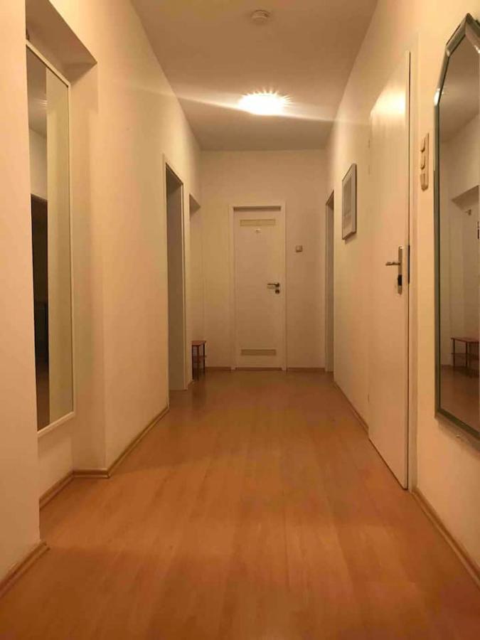 Schoene Grosse Wohnung 2 Schlafzimmer Bis 6 Pax Naehe Stadion Signal Iduna دورتموند المظهر الخارجي الصورة